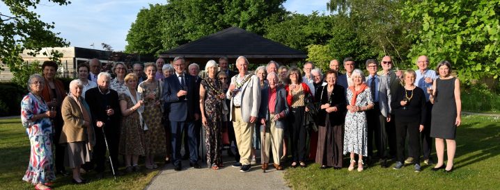 Friends of Pontoise and Amis de Sevenoaks at Bat & Ball