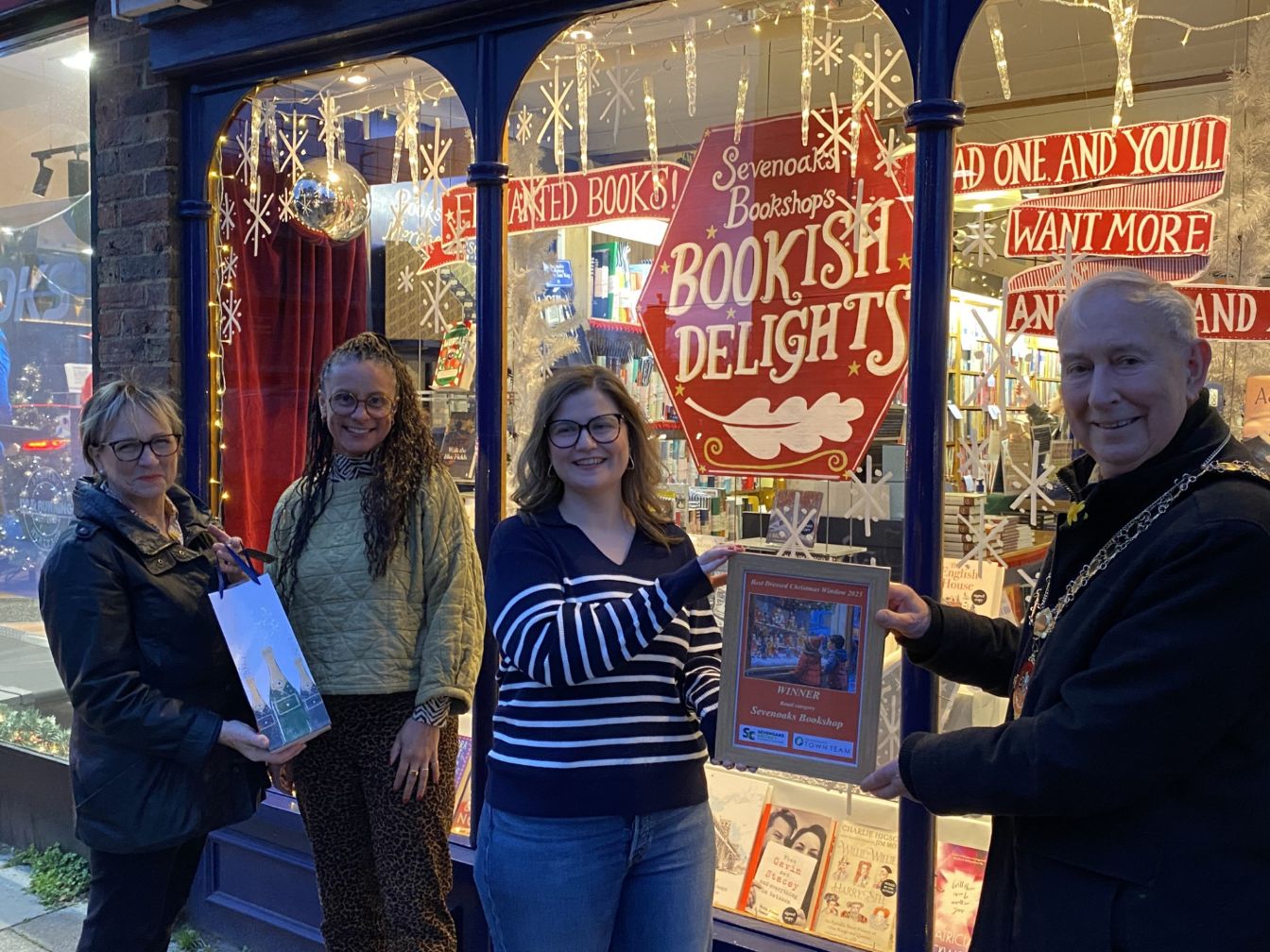 Sevenoaks Town Team celebrates creativity in Best Dressed Window Competition
